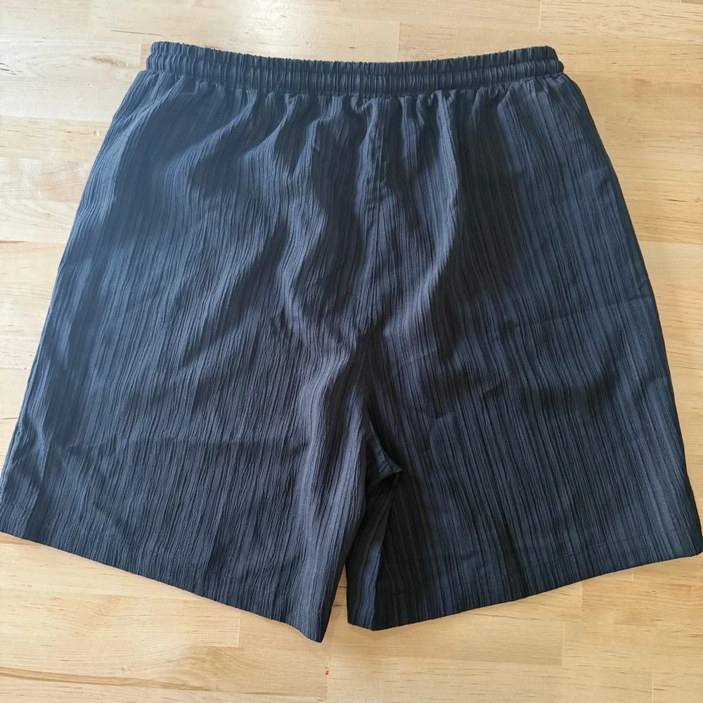 NWOT Manfinity‎ Tan Shorts